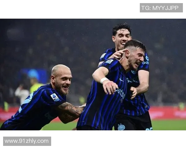 蓝黑奇迹与红黑风暴：亚特兰大与国米，意甲欧冠席位的激烈争夺与时代印记